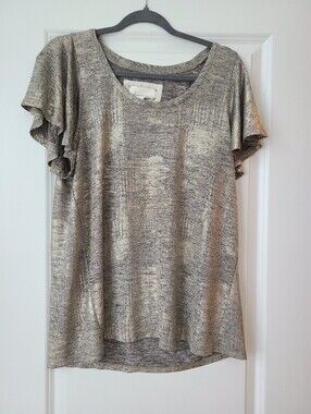 Anthropologie Metallic Shimmer Fluttwr Short Sleeve Top In Gold And Black